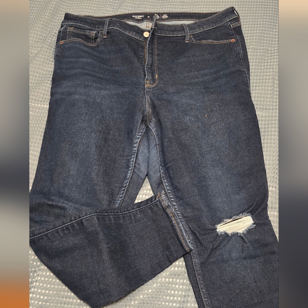 Old Navy Dark Blue Distressed Women's Skinny Jeans